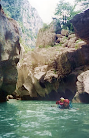 Bief dans la randonnée aquatique Verdon